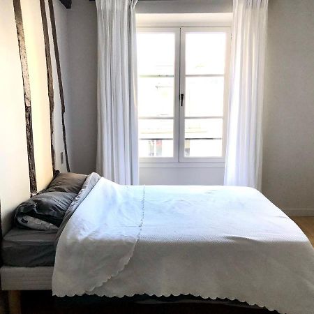 Apartment Saint-Germain Des Pres Paris Exterior photo