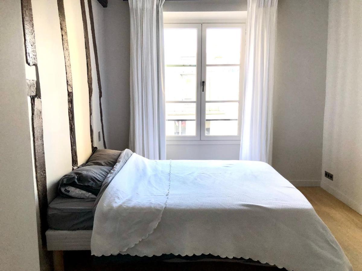 Apartment Saint-Germain Des Pres Paris Exterior photo